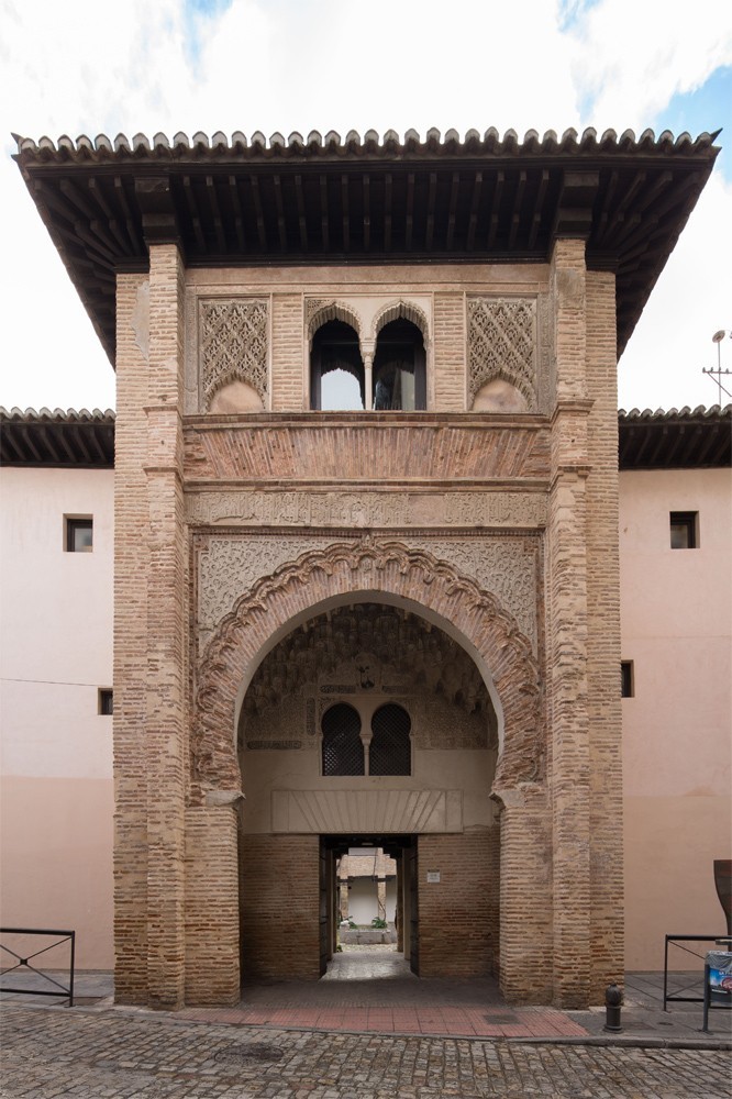Corral del Carbón granada