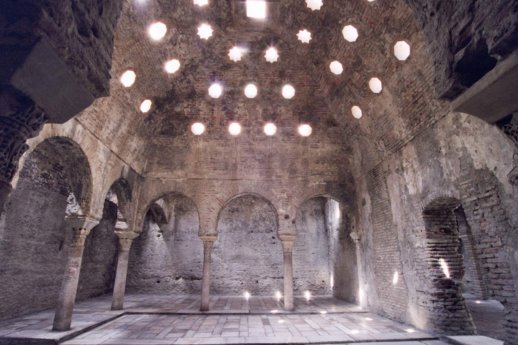 Hammam Baños árabes el Bañuelo granada