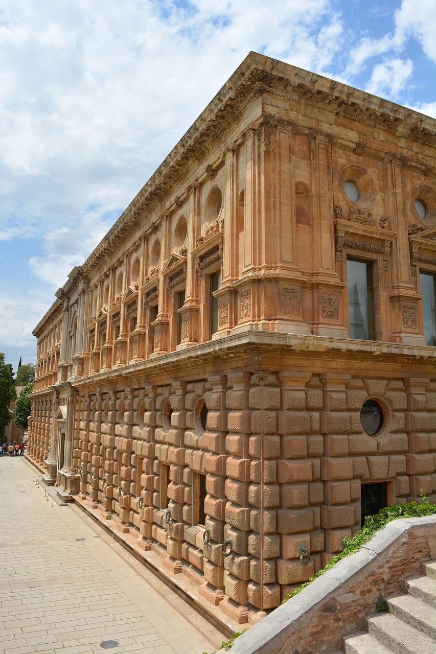 reservar visita a la alhambra